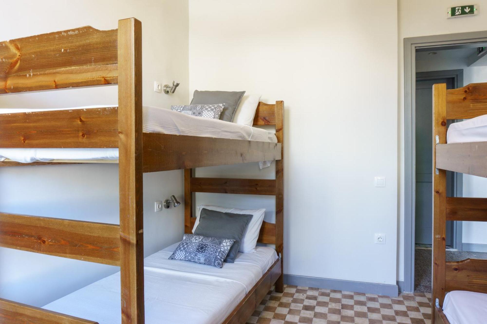 Dioskouros Hostel Athens Luaran gambar